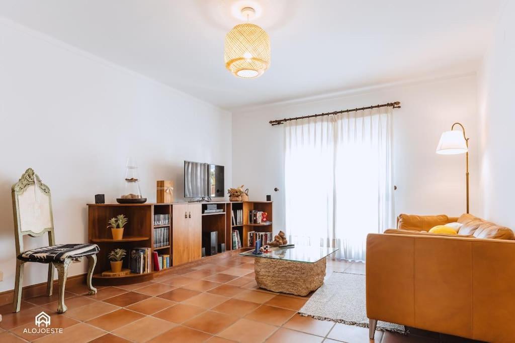 Casa Do Patio - 3 Bedrooms, Ponte Rol Torres Vedras Exteriör bild